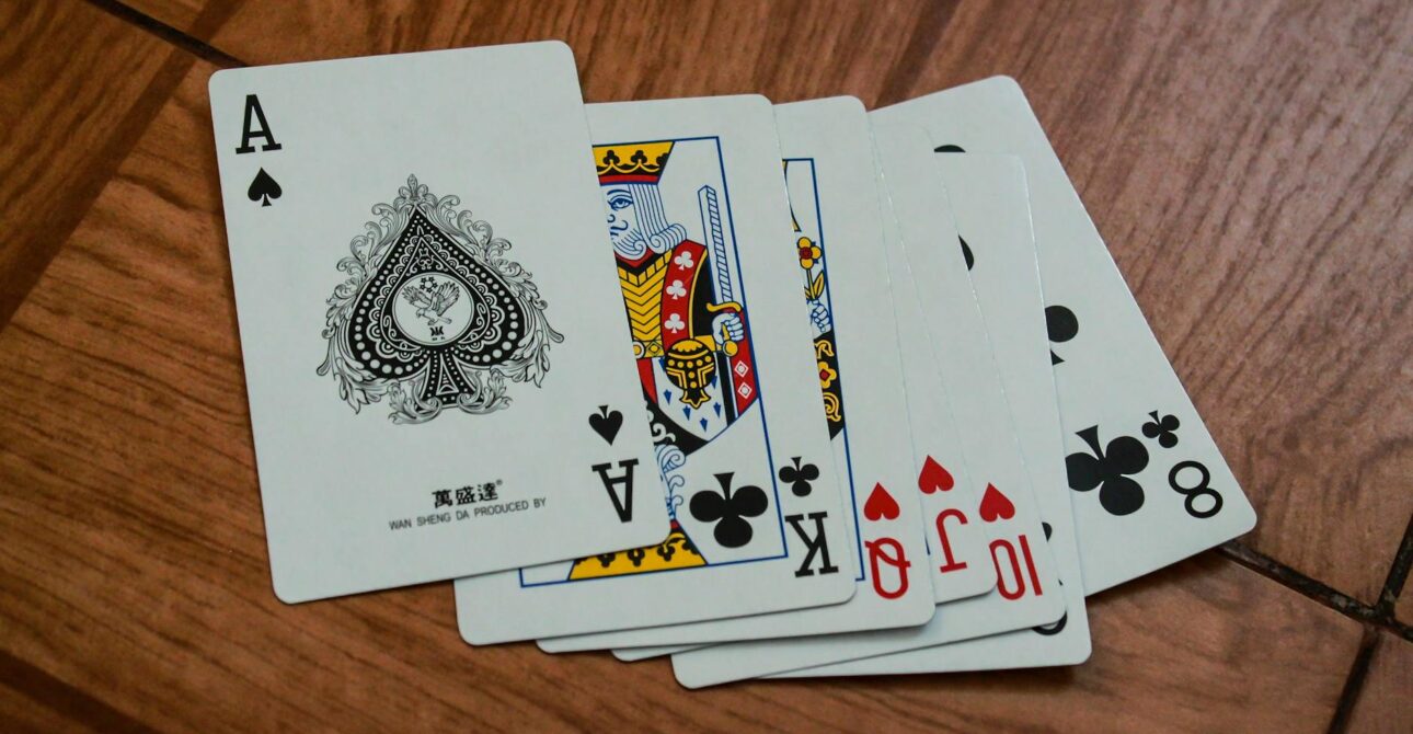 Strategii populare la păcănele: mituri, realitate și joc responsabil